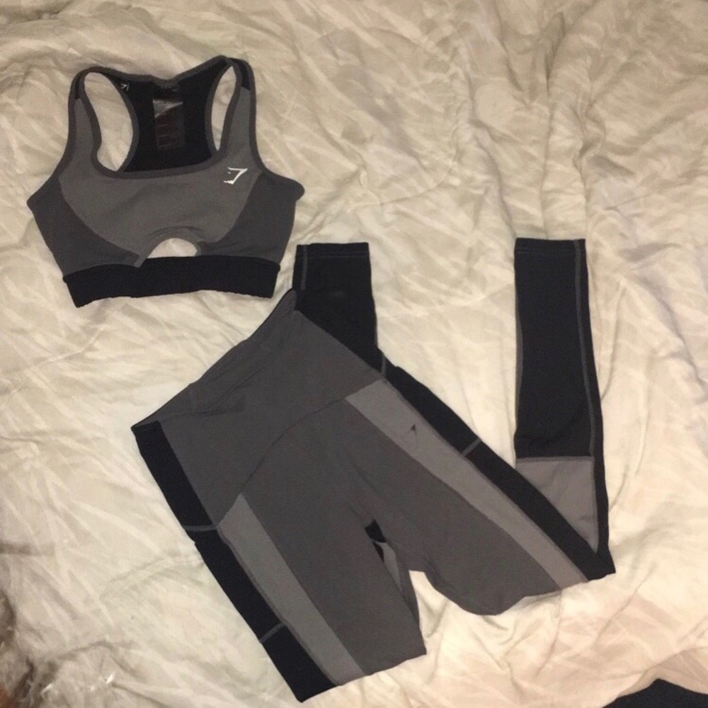 Gymshark 2 piece set sports bra leggings